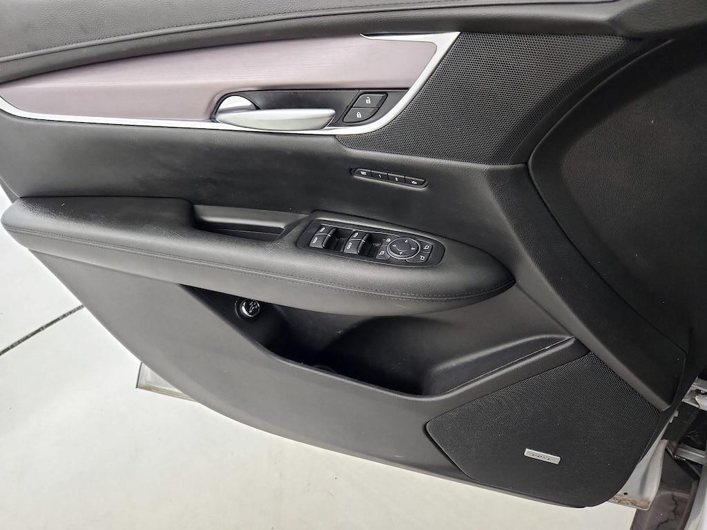 used 2017 Cadillac XT5 car, priced at $16,998