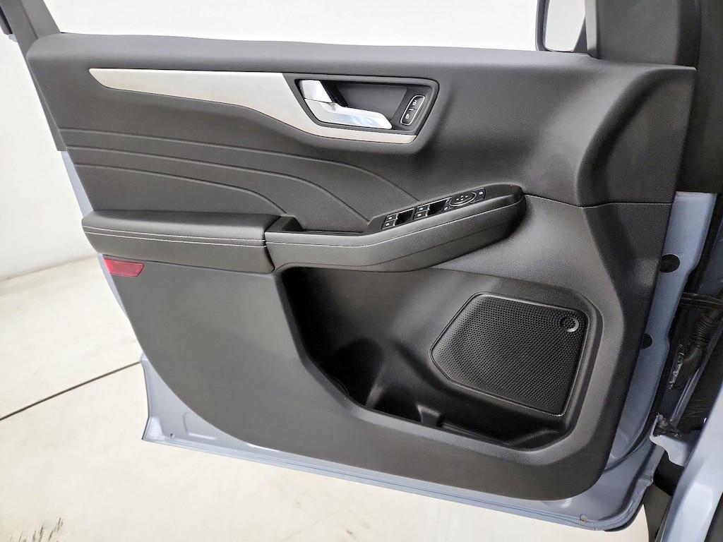 used 2022 Ford Escape car, priced at $22,998