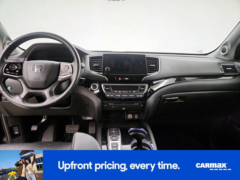 used 2020 Honda Pilot car, priced at $28,998