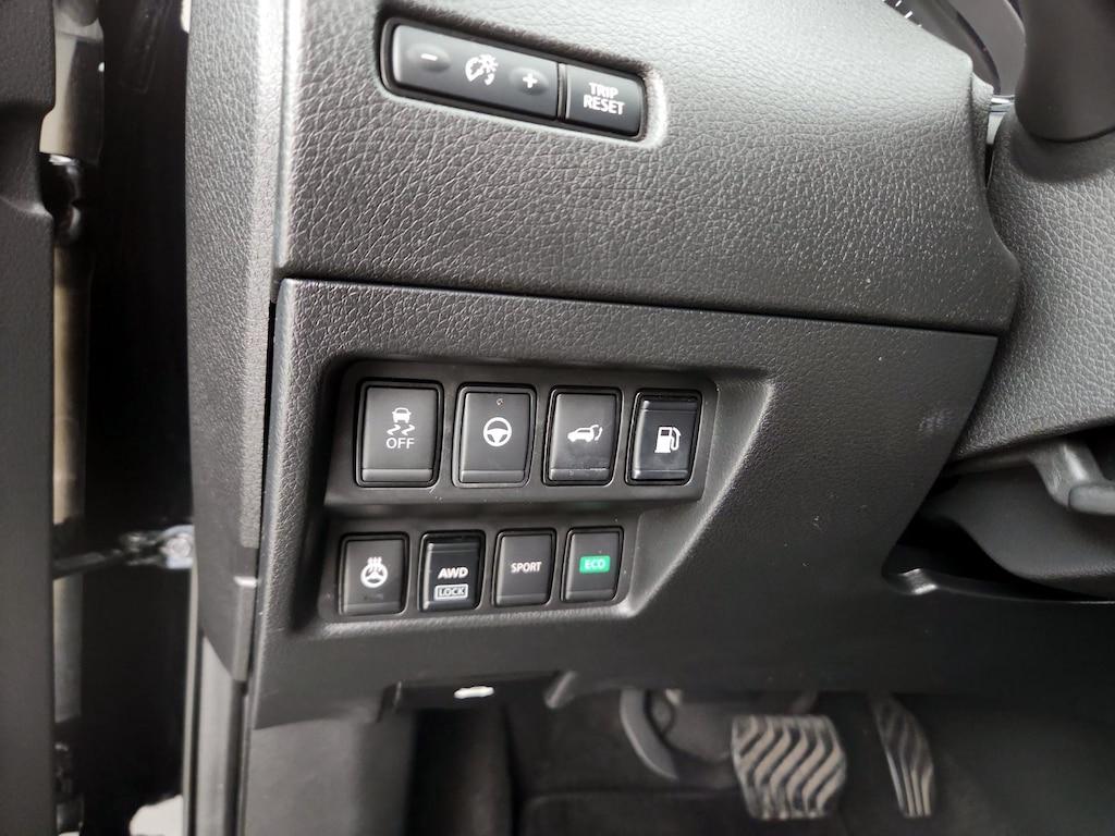 used 2020 Nissan Rogue car, priced at $23,998