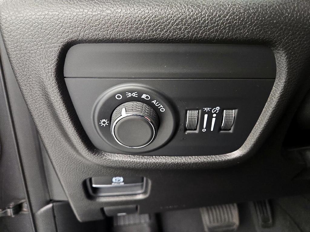 used 2021 Jeep Grand Cherokee L car, priced at $30,998