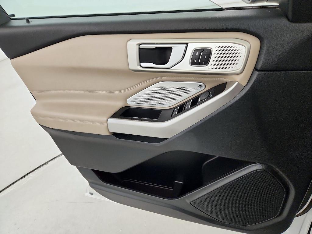used 2023 Ford Explorer car, priced at $30,998
