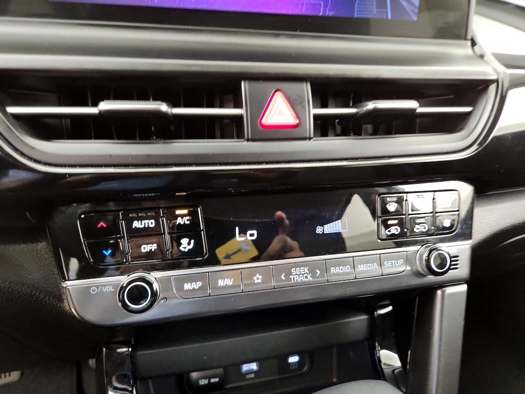 used 2025 Kia Seltos car, priced at $23,998