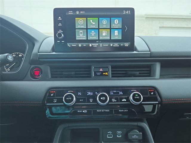 new 2025 Honda Pilot car, priced at $47,178