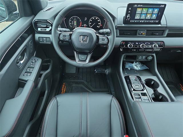 new 2025 Honda Pilot car, priced at $47,178