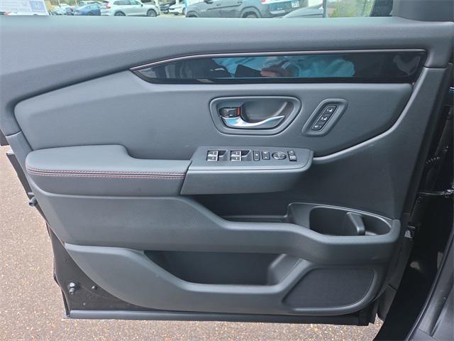 new 2025 Honda Pilot car, priced at $47,178