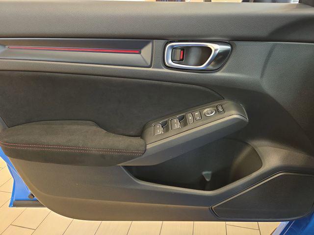 new 2025 Honda Civic Type R car, priced at $47,028