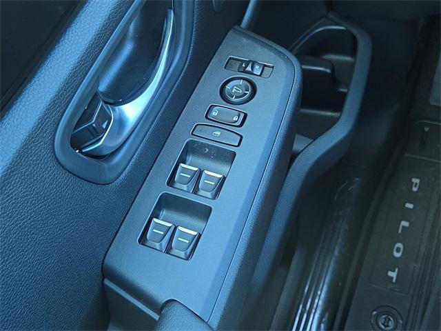 new 2026 Honda Pilot car, priced at $47,945