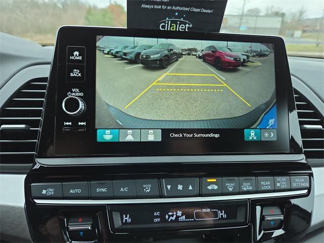 new 2026 Honda Odyssey car, priced at $45,320