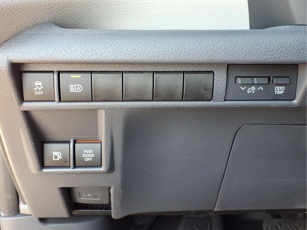 used 2023 Toyota Sienna car, priced at $41,500
