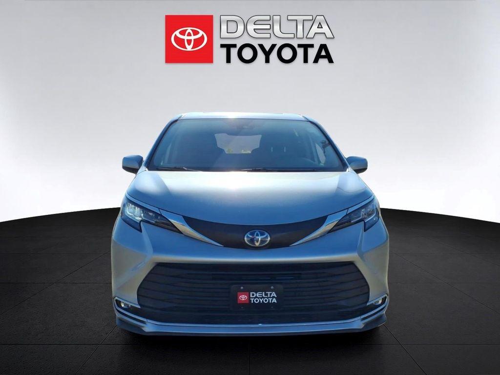 used 2023 Toyota Sienna car, priced at $41,500