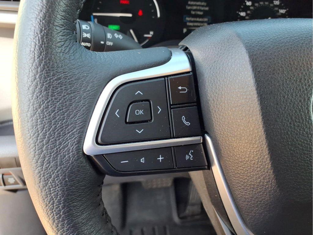 used 2023 Toyota Sienna car, priced at $41,500