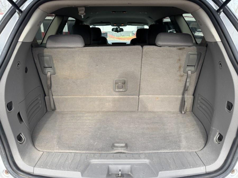 used 2013 Chevrolet Traverse car, priced at $4,400