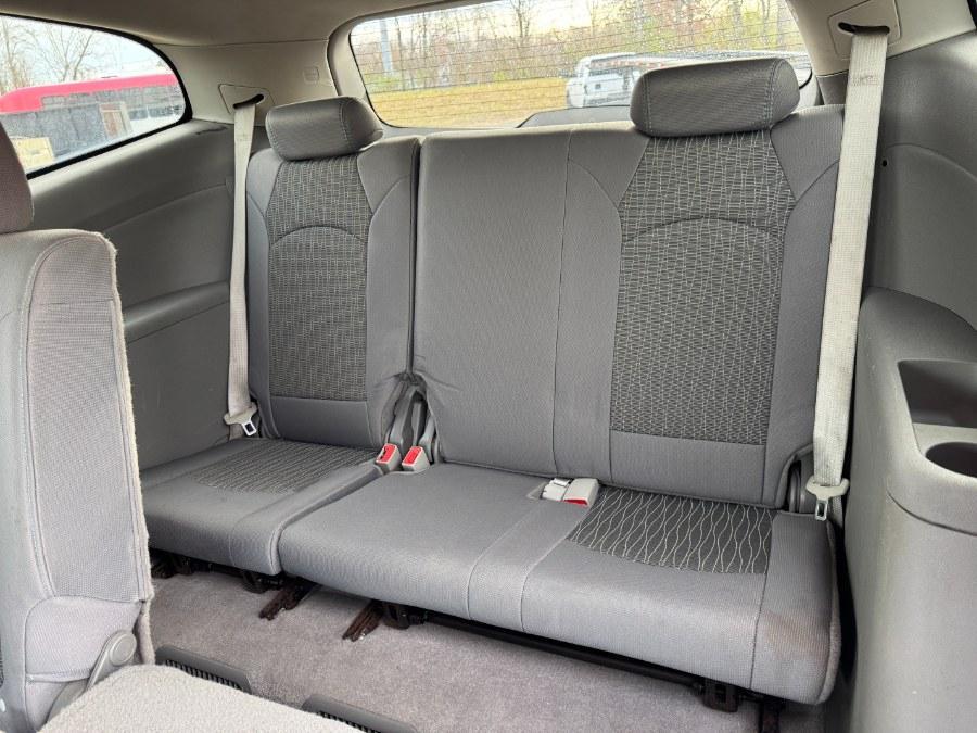 used 2013 Chevrolet Traverse car, priced at $4,400