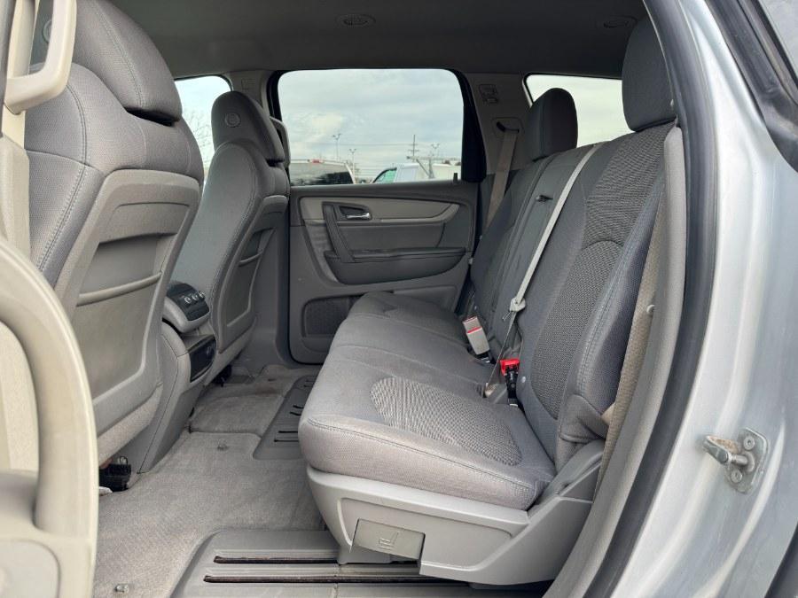 used 2013 Chevrolet Traverse car, priced at $4,400