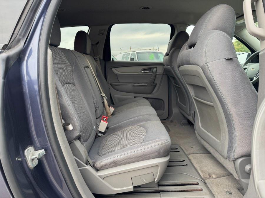 used 2014 Chevrolet Traverse car, priced at $4,900