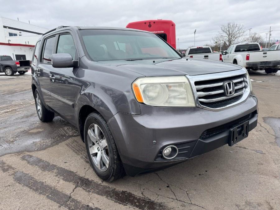 used 2014 Honda Pilot car, priced at $6,900