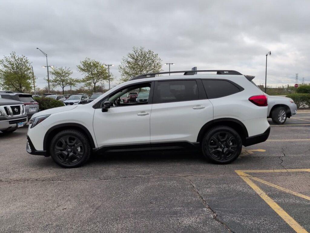 used 2023 Subaru Ascent car, priced at $31,700