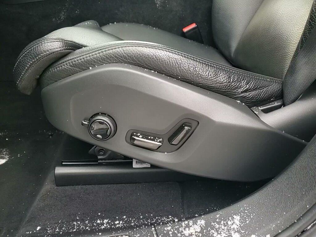 used 2019 Volvo XC60 car, priced at $18,745