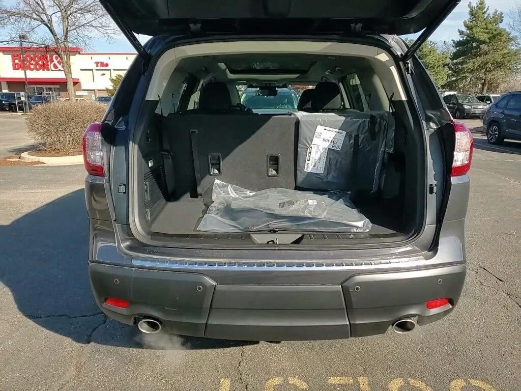 new 2026 Subaru Ascent car, priced at $49,833