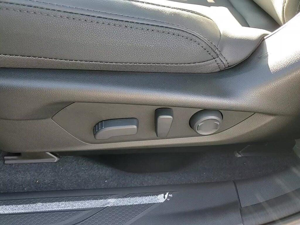 new 2026 Subaru Outback car, priced at $39,653