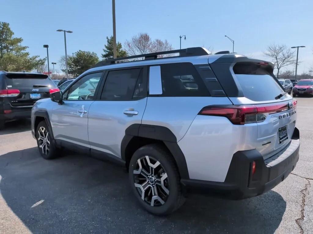 new 2026 Subaru Outback car, priced at $47,352