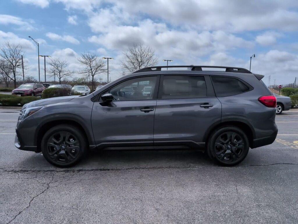 used 2025 Subaru Ascent car, priced at $39,477