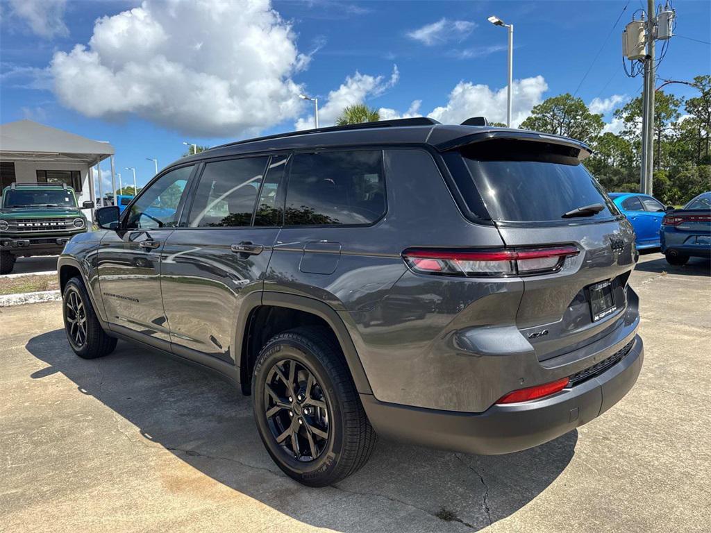 used 2024 Jeep Grand Cherokee L car, priced at $29,555