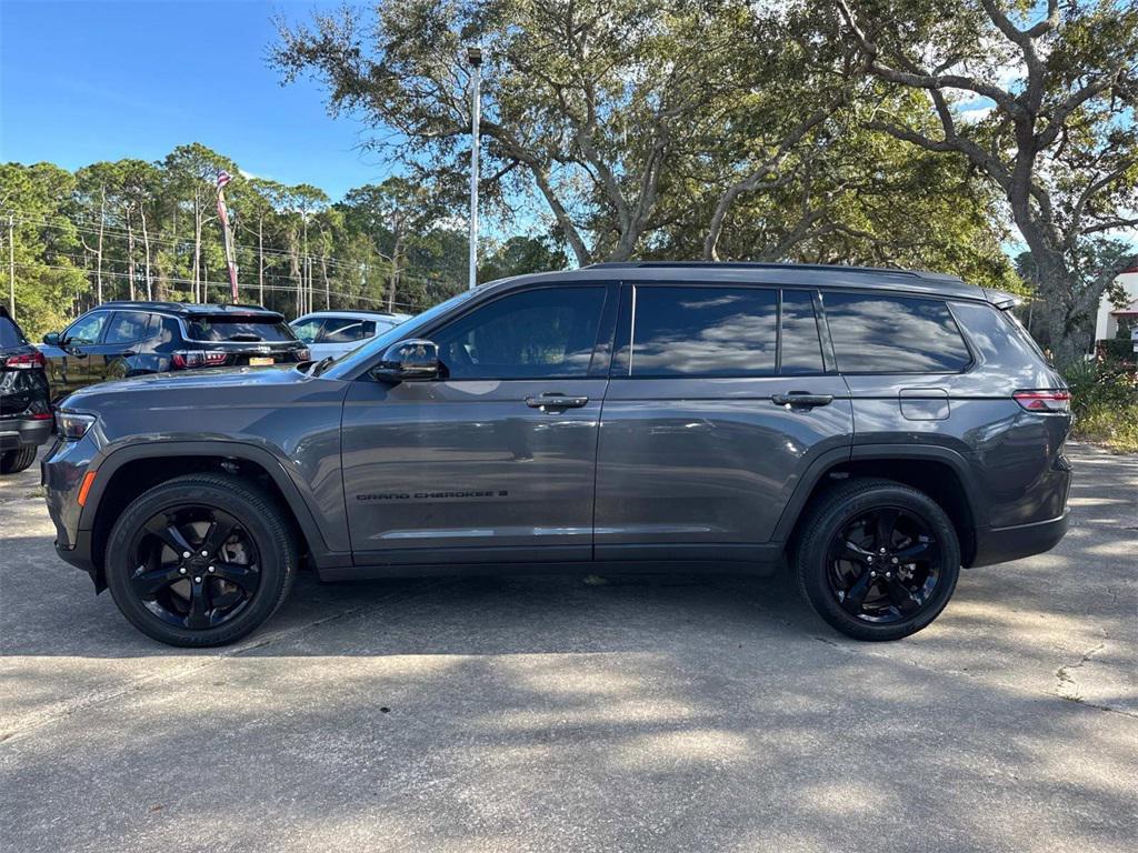 used 2021 Jeep Grand Cherokee L car, priced at $28,555