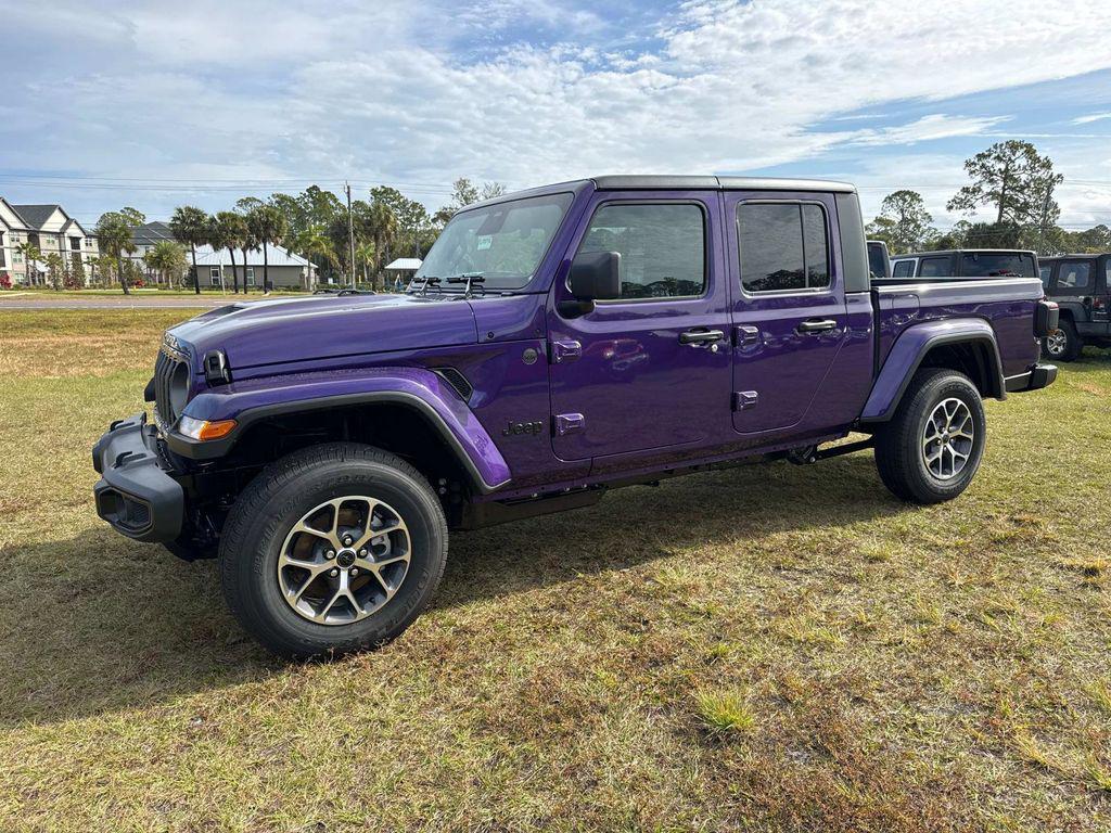 new 2026 Jeep Gladiator car, priced at $51,940