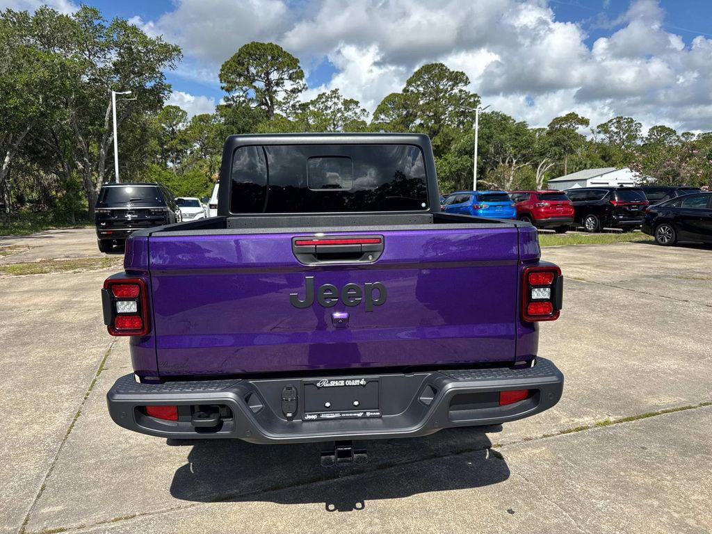 new 2026 Jeep Gladiator car, priced at $51,940