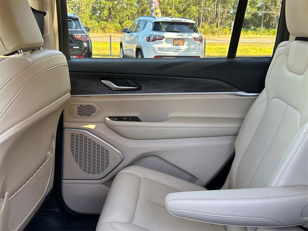 used 2021 Jeep Grand Cherokee L car, priced at $29,555