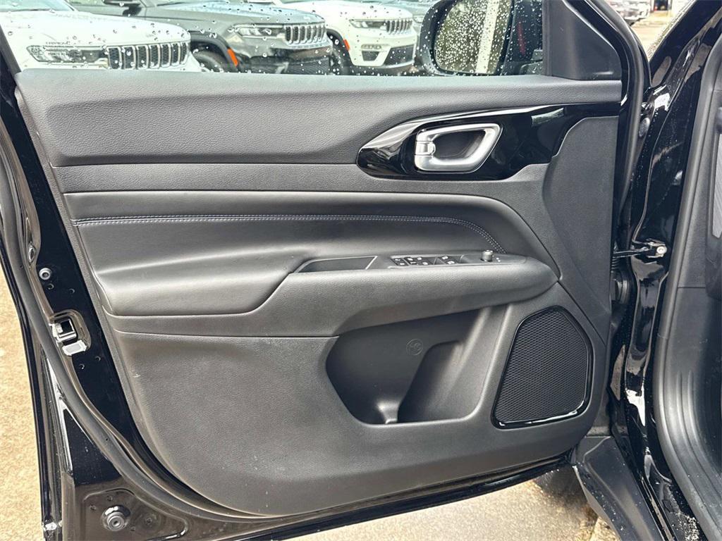 new 2026 Jeep Compass car, priced at $34,650