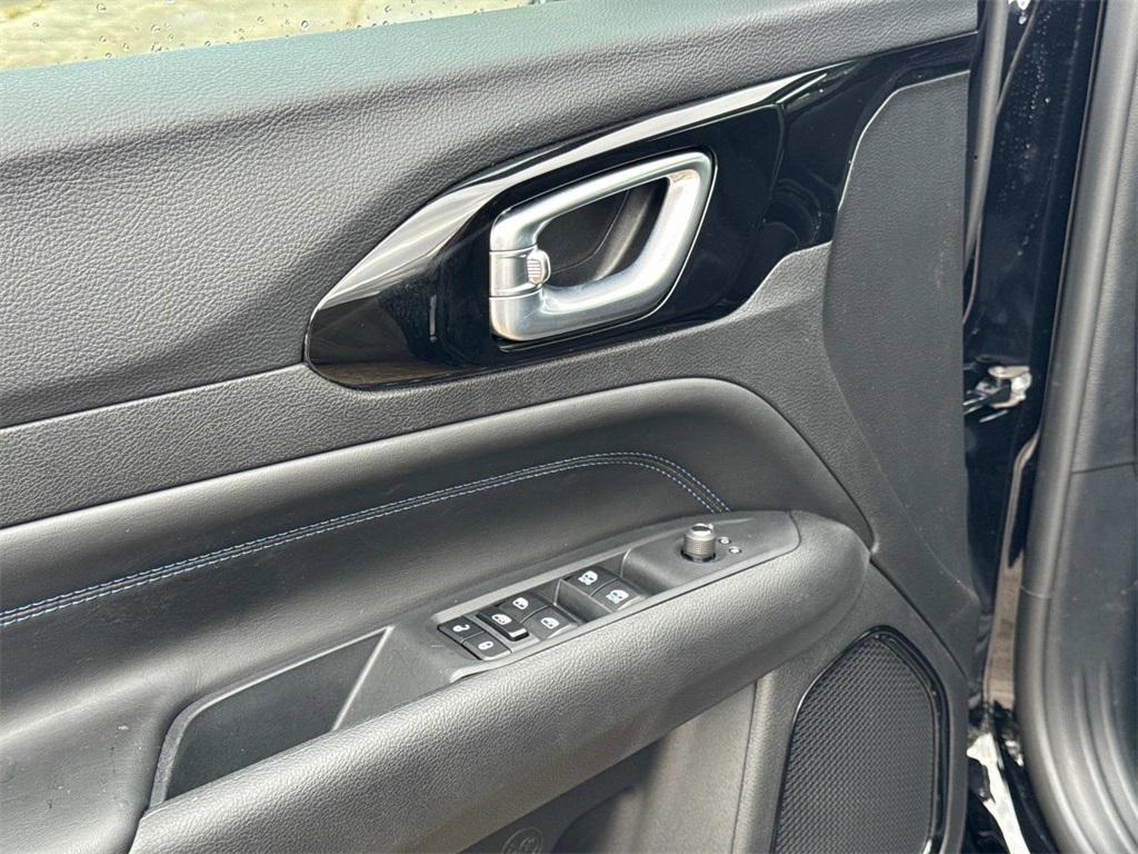 new 2026 Jeep Compass car, priced at $34,650