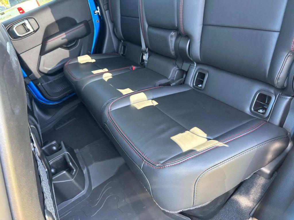 new 2026 Jeep Gladiator car, priced at $63,535