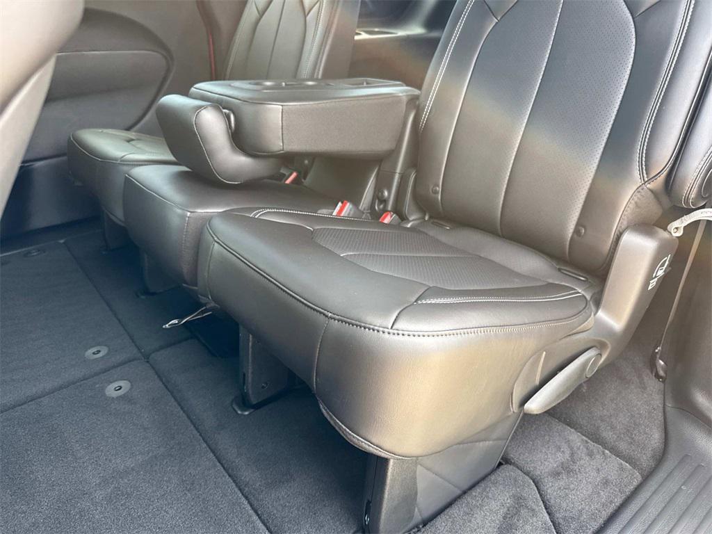 new 2026 Chrysler Pacifica car, priced at $46,930