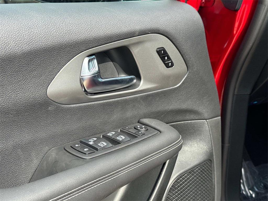 new 2026 Chrysler Pacifica car, priced at $46,930