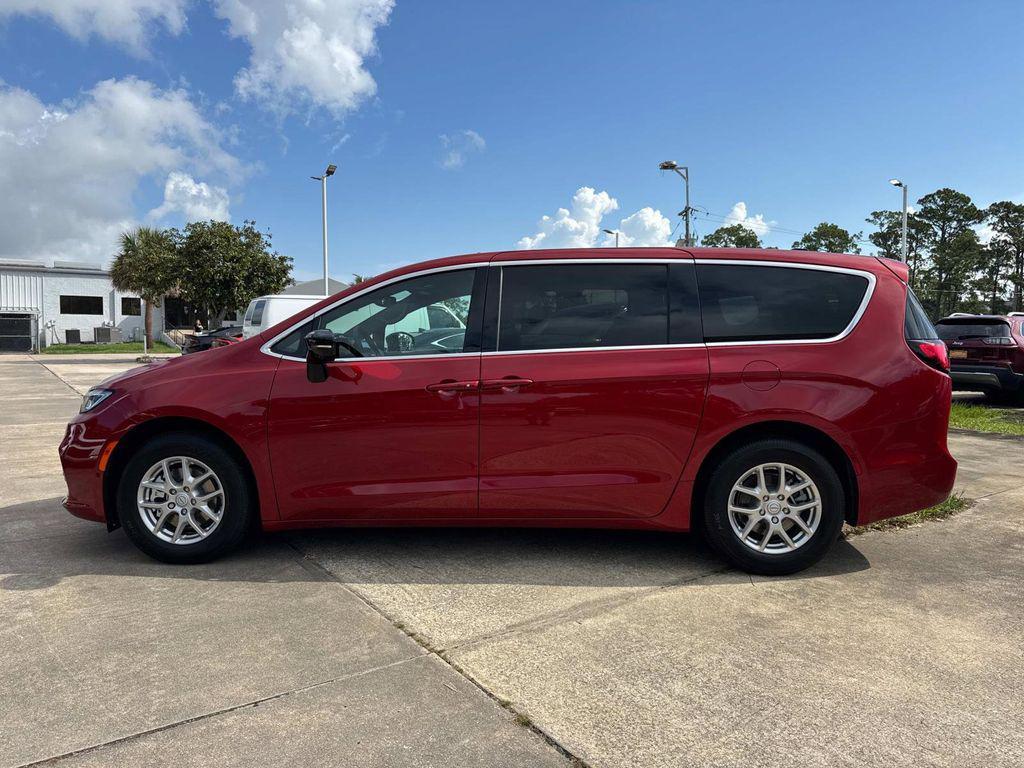 new 2026 Chrysler Pacifica car, priced at $46,930