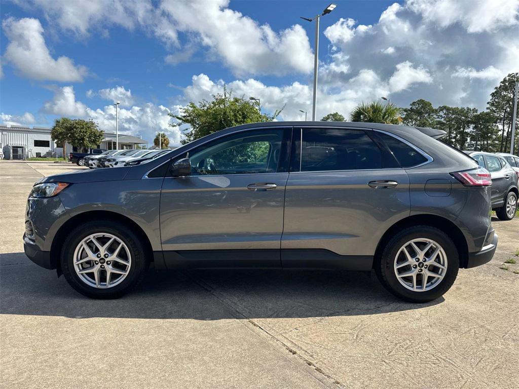 used 2024 Ford Edge car, priced at $20,555