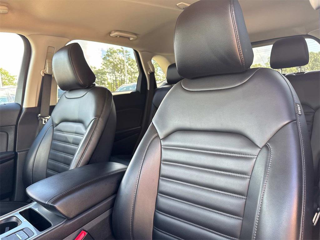 used 2024 Ford Edge car, priced at $20,555