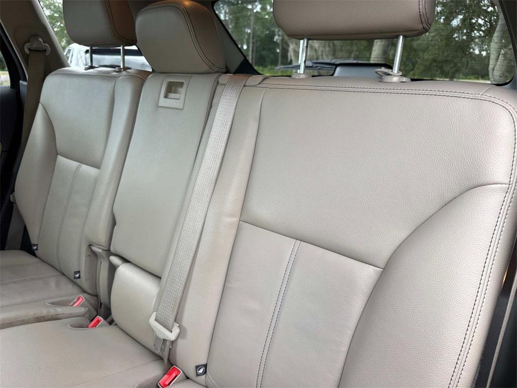 used 2011 Ford Edge car, priced at $7,000