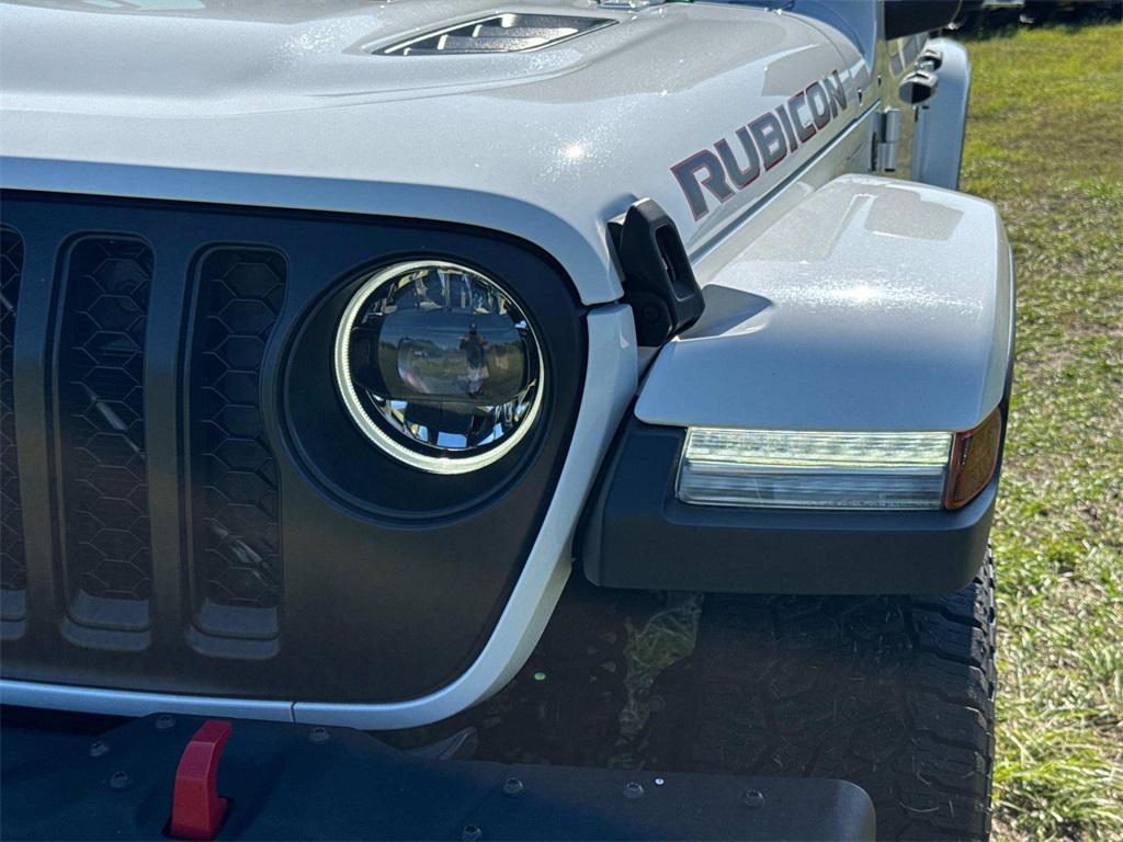 used 2023 Jeep Gladiator car, priced at $35,555