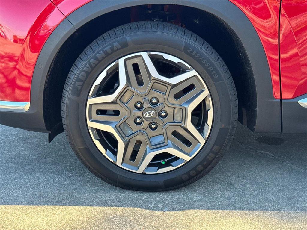 used 2021 Hyundai Santa Fe car, priced at $26,555