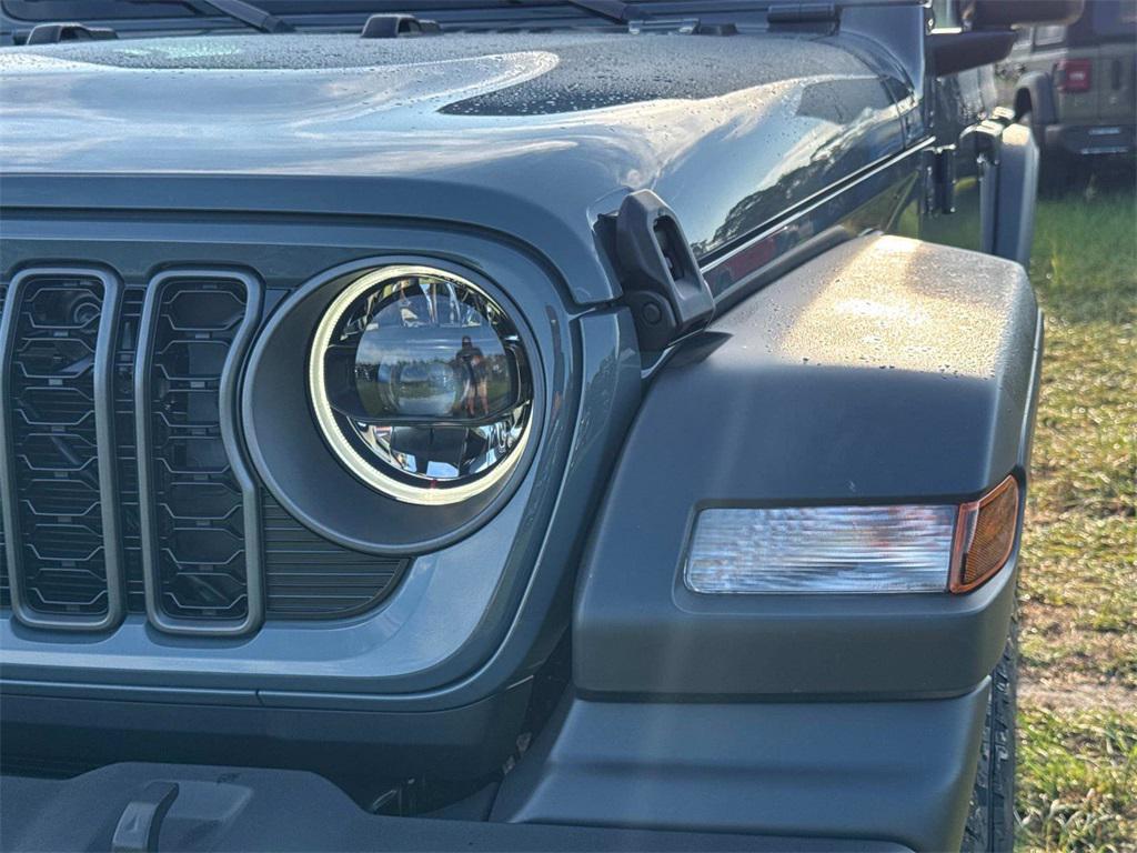 new 2025 Jeep Wrangler car, priced at $58,030