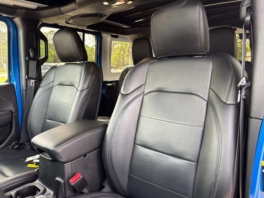 used 2021 Jeep Wrangler Unlimited car, priced at $31,911