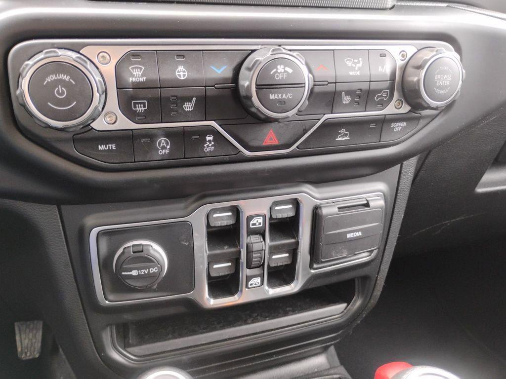 used 2022 Jeep Wrangler Unlimited car, priced at $31,111