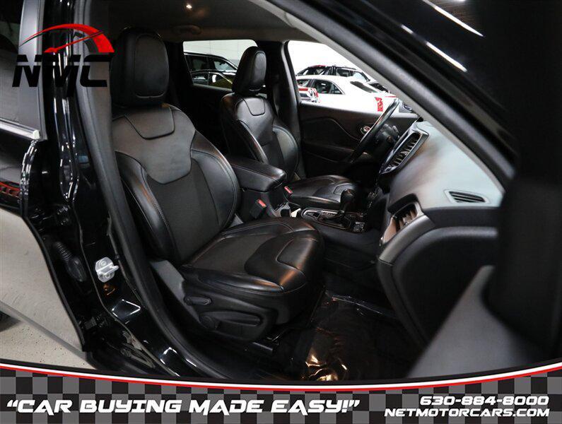 used 2019 Jeep Cherokee car, priced at $18,550