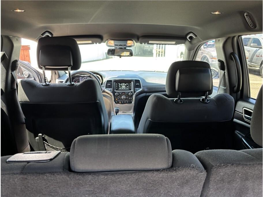 used 2016 Jeep Grand Cherokee car, priced at $11,995