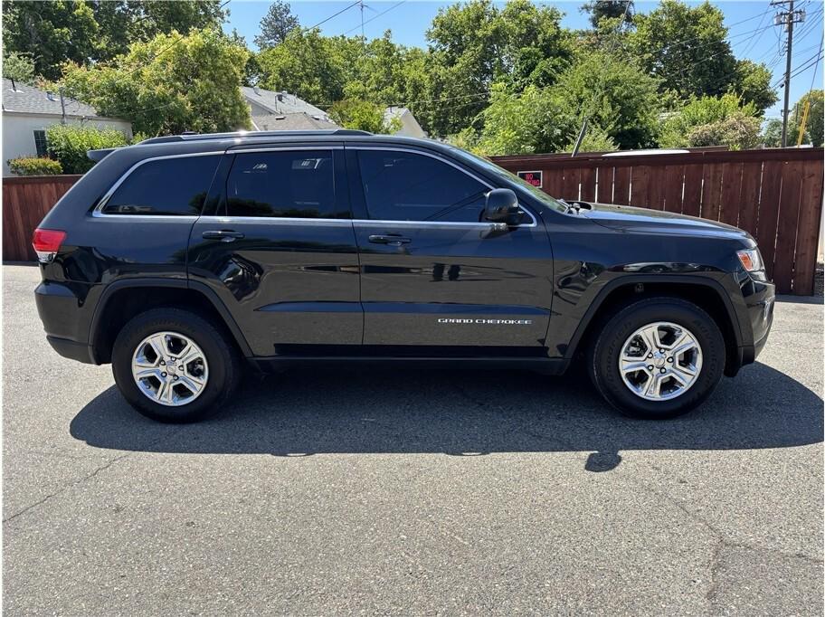 used 2016 Jeep Grand Cherokee car, priced at $11,995