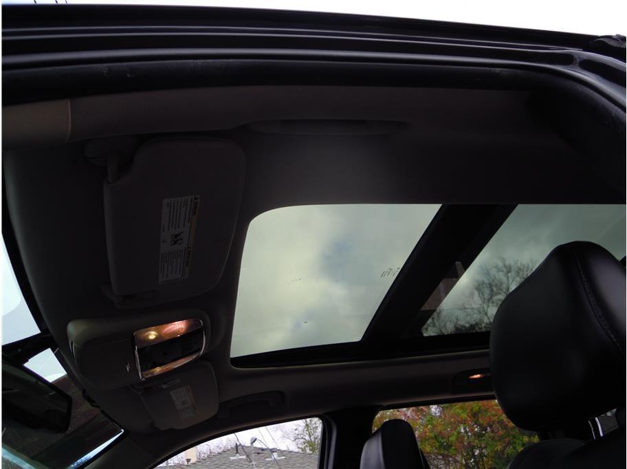 used 2012 Jeep Grand Cherokee car, priced at $9,595